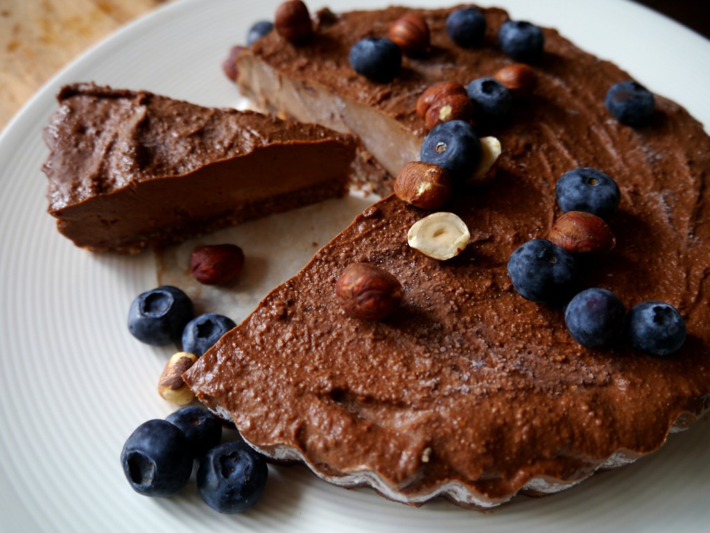 Almost Raw Nutella Cake by nourisheveryday.com - gluten free, dairy free and paleo and vegan friendly!