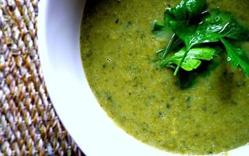 Pure Green Soup - a warming, nourishing bowl of green vegetable goodness. Gluten free and dairy free, and vegan friendly too! Recipe via nourisheveryday.com