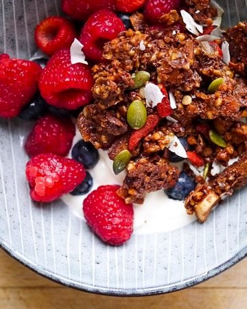 Festive Chocolate Buckwheat Granola by Nourish Everyday - a delicious gluten free crunchy, chunky granola that is also free from refined sugar and dairy!