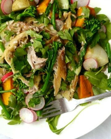 16 Super Salads for Work Lunches - including this Smoked Mackerel Superfood Salad! See more on Nourish Everyday