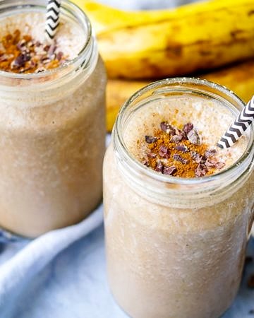 Energise with this Espresso and Maca Banana Smoothie! Gluten free, dairy free and vegan friendly, a great healthy snack or breakfast. Recipe via wordpress-6440-15949-223058.cloudwaysapps.com
