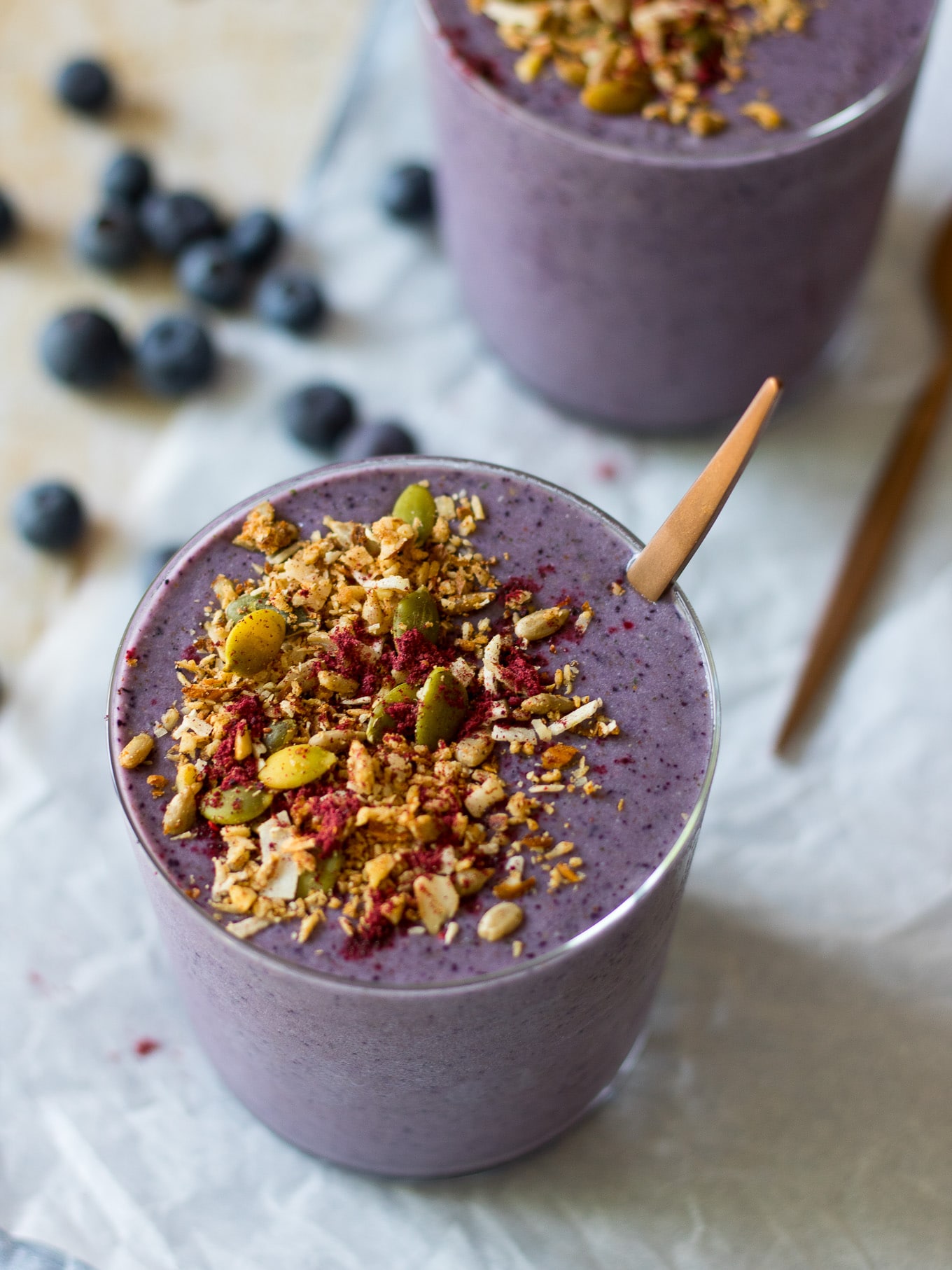 Blueberry Zucchini Protein Smoothie (gluten free, paleo, vegan option) - easy and delicious, this smoothie made with frozen zucchini makes a quick breakfast or post workout healthy snack! #smoothie #postworkout #healthysnacks
